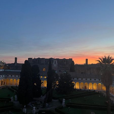 Camera X2 Con Splendida Vista Sulle Terme Di Diocleziano E Sul Chiostro Di Michelangelo Rom Exteriör bild